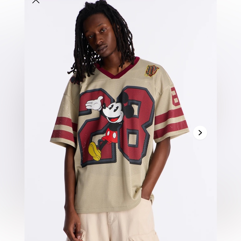 Disney Mickey Mouse 28 Graphic Jersey